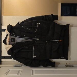 Orolay Women's Thickened Down Jacket (Black)